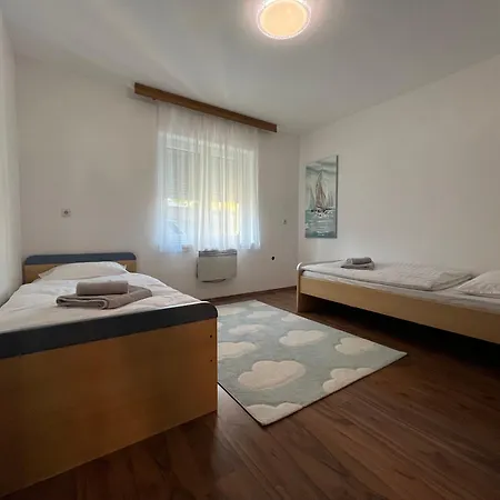Lucija Pet Friendly *